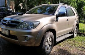 Toyota Fortuner 2005 