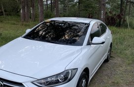 Selling used White 2016 Hyundai Elantra Sedan by trusted seller