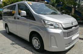 2020 Toyota Hiace Commuter Deluxe 2.8MT 
