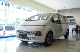 2022 Hyundai Staria Tourer Modern | Great Deals at AutoAccess