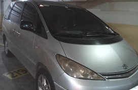 Selling 2005 Toyota Previa Van for sale