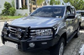 Brightsilver Toyota Hilux 2019 for sale in San Fernando