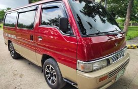 Selling Red Nissan Urvan Escapade 2000 in Angono