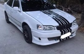 Selling White Toyota Corolla 2004 in Baliuag
