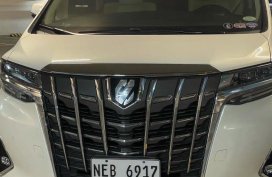 Selling White Toyota Alphard 2020 in Quezon City