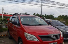 Red Toyota Innova 2014 for sale