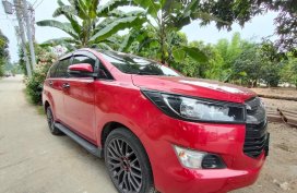 Selling Red Toyota Innova 2017 in Calumpit