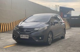 Selling Grey Honda Jazz 2015 in Malabon