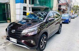 Red Toyota Rush 2020 for sale in Automatic