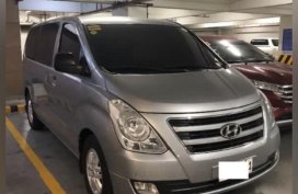 Sell Grey 2016 Hyundai Grand Starex in Pasay