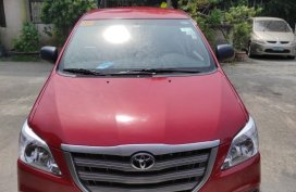 Red Toyota Innova 2014 for sale in Manila