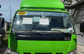 Green 2006 Isuzu Elf For sale