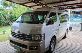 2009 Pearlwhite Toyota Super Grandia for sale