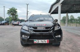  Selling Black 2017 Isuzu Mu-X SUV / Crossover 