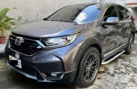 Grey Honda Cr-V 2018 for sale in Automatic