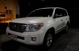 Pearl White Toyota Land Cruiser 2014 for sale in Automatic