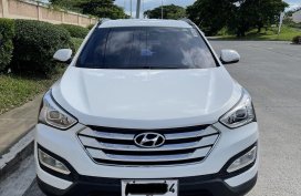 Selling White Hyundai Santa Fe 2015 in Muntinlupa