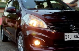 Red Suzuki Ertiga 2018 for sale in Automatic