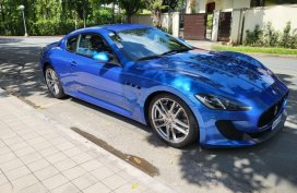 Selling Blue Maserati GranTurismo 2013 in Makati
