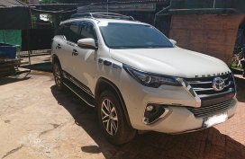 Selling White Toyota Fortuner 2018 in Valencia