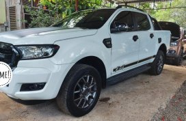 Selling White Ford Ranger 2017 in Surigao