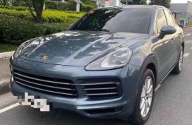 Selling Blue Porsche Cayenne 2019 in Manila
