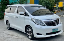 Selling Pearl White Toyota Alphard 2011 in Pasig