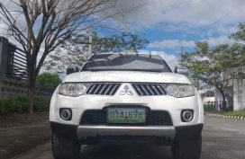 White 2012 Mitsubishi Montero  Automatic for sale