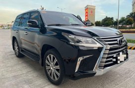 Selling Black Lexus LX 2017 in Manila