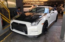 Selling White Nissan GT-R 2013 in Las Piñas