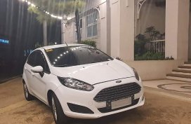 Sell White 2018 Ford Fiesta in San Juan