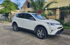 White Toyota RAV4 2017 for sale in Iloilo