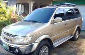 Silver Isuzu Crosswind 2008 for sale in Talisay