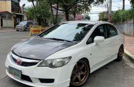 Sell Pearl White 2009 Honda Civic in Marikina