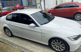 White BMW 320I 2010 for sale in Taguig