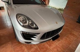 Silver Porsche Macan 2015 for sale
