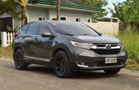 Selling Grey Honda Cr-V 2018 in Manila