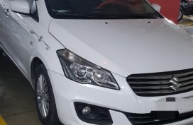 Pearl White Suzuki Ciaz 2018 for sale in Manual