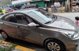 Selling Silver Hyundai Accent 2018 in Manila
