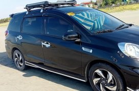 Selling Black Honda Mobilio 2016 in Paniqui