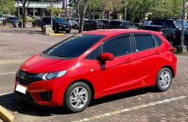 Selling Red Honda Jazz 2015 in Makati
