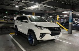 Pearl White Toyota Fortuner 2016 for sale in Santa Maria