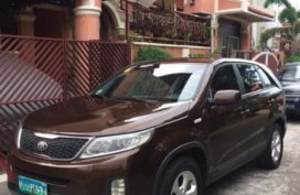 Brown Kia Sorento 2014 for sale in Automatic