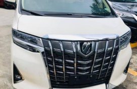 Selling Pearl White Toyota Alphard 2020 in Manila