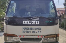 ISUZU REF VAN (RUSH SALE!)