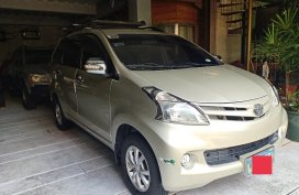 Selling Pearl White Toyota Avanza 2013 in Baguio