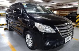 Selling Black Toyota Innova 2014 in Pasig