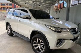 Pearl White Toyota Fortuner 2016 for sale in San Fernando