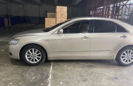 Selling Pearl White Toyota Camry 2011 in Manila