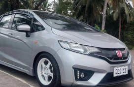 Selling Silver Honda Jazz 2015 in Mabalacat